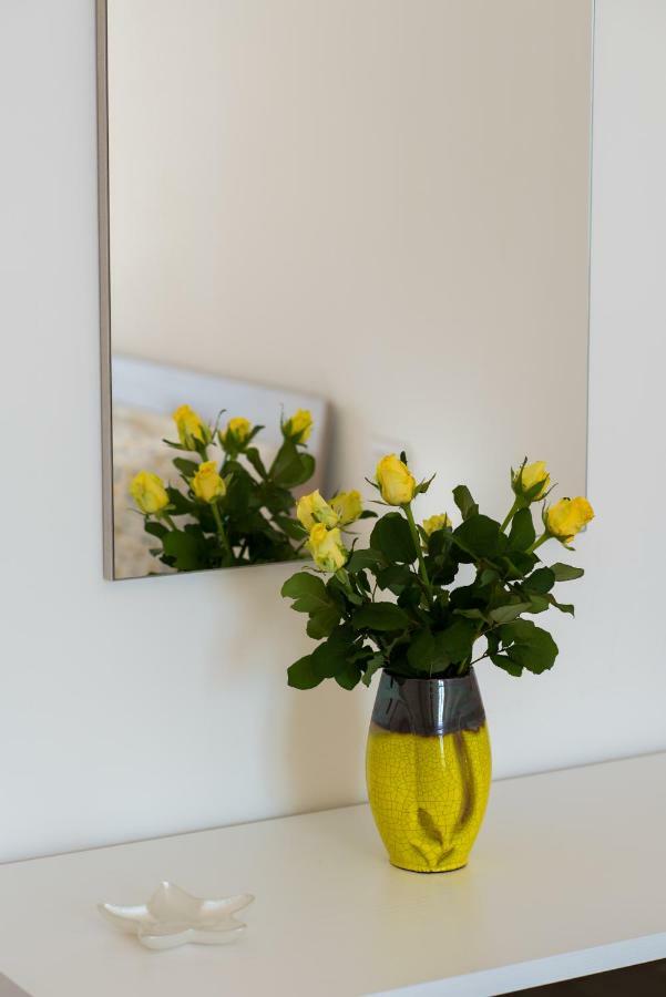 Dulce Mare Apartment ซาแลร์โน ภายนอก รูปภาพ