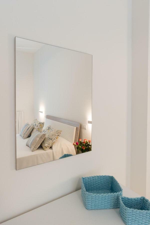 Dulce Mare Apartment ซาแลร์โน ภายนอก รูปภาพ